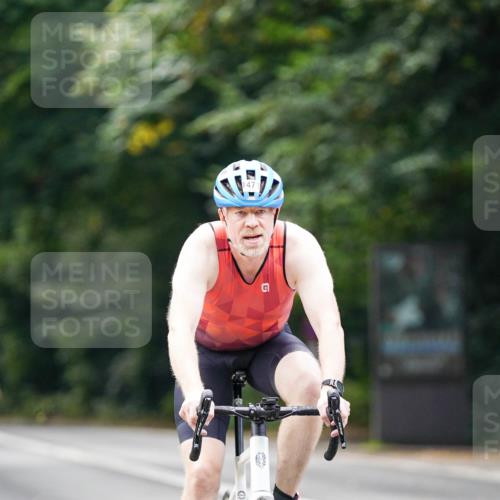 14.09.2025 - Stadtparktriathlon Michael Burmester http://msf.ph/oto/8905797 14.09.2025 13:15:16 Radfahren 1451, 1456, 1471, 1514, 1538 meine-sportfotos.de