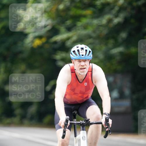 14.09.2025 - Stadtparktriathlon Michael Burmester http://msf.ph/oto/8905798 14.09.2025 13:15:16 Radfahren 1451, 1456, 1471, 1514, 1538 meine-sportfotos.de