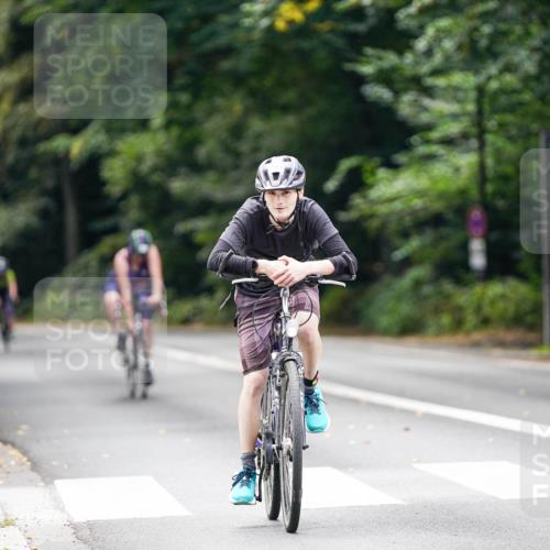 14.09.2025 - Stadtparktriathlon Michael Burmester http://msf.ph/oto/8905805 14.09.2025 13:15:27 Radfahren 1371, 1425, 1456, 1536 meine-sportfotos.de