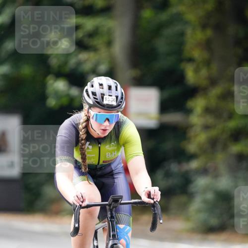 14.09.2025 - Stadtparktriathlon Michael Burmester http://msf.ph/oto/8905811 14.09.2025 13:15:35 Radfahren 1371, 1425, 1536, 1542 meine-sportfotos.de