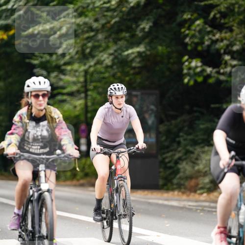 14.09.2025 - Stadtparktriathlon Michael Burmester http://msf.ph/oto/8905815 14.09.2025 13:15:44 Radfahren 1422, 1459, 1474, 1481, 1531, 1542 meine-sportfotos.de