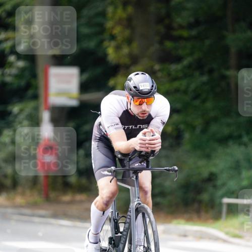14.09.2025 - Stadtparktriathlon Michael Burmester http://msf.ph/oto/8905823 14.09.2025 13:16:03 Radfahren 1442, 1492 meine-sportfotos.de