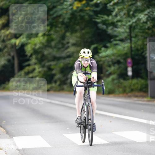 14.09.2025 - Stadtparktriathlon Michael Burmester http://msf.ph/oto/8905838 14.09.2025 13:16:50 Radfahren 1441, 1518 meine-sportfotos.de