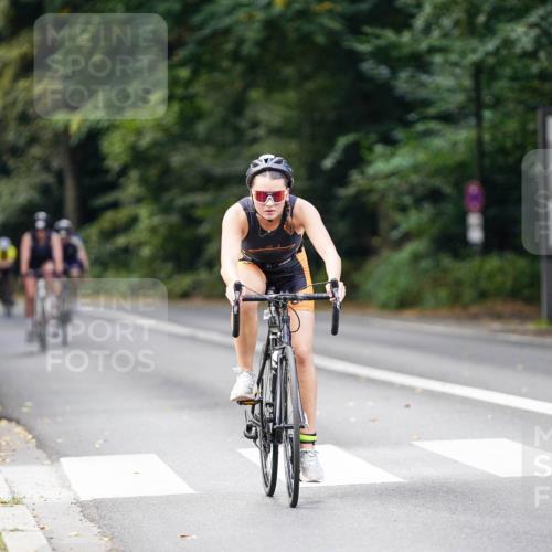 14.09.2025 - Stadtparktriathlon Michael Burmester http://msf.ph/oto/8905841 14.09.2025 13:16:59 Radfahren 1432, 1532, 1559 meine-sportfotos.de