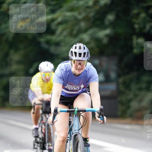 14.09.2025 - Stadtparktriathlon Michael Burmester http://msf.ph/oto/8905849 14.09.2025 13:17:07 Radfahren 1432, 1460, 1462, 1477, 1559 meine-sportfotos.de