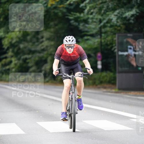 14.09.2025 - Stadtparktriathlon Michael Burmester http://msf.ph/oto/8905856 14.09.2025 13:17:14 Radfahren 1460, 1462, 1477, 1479, 1507 meine-sportfotos.de