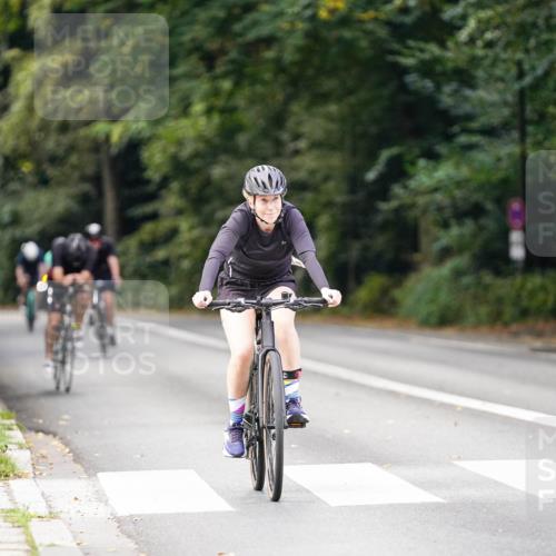 14.09.2025 - Stadtparktriathlon Michael Burmester http://msf.ph/oto/8905870 14.09.2025 13:17:31 Radfahren 1427, 1488, 1498, 1499, 1510, 1517, 1544, 1554 meine-sportfotos.de
