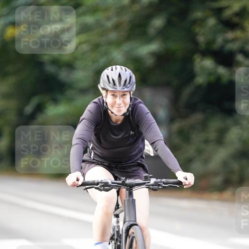 14.09.2025 - Stadtparktriathlon Michael Burmester http://msf.ph/oto/8905872 14.09.2025 13:17:32 Radfahren 1427, 1488, 1499, 1510, 1544, 1554 meine-sportfotos.de