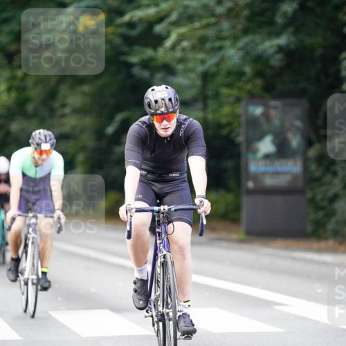 14.09.2025 - Stadtparktriathlon Michael Burmester http://msf.ph/oto/8905877 14.09.2025 13:17:36 Radfahren 1427, 1488, 1499, 1510, 1522, 1544 meine-sportfotos.de