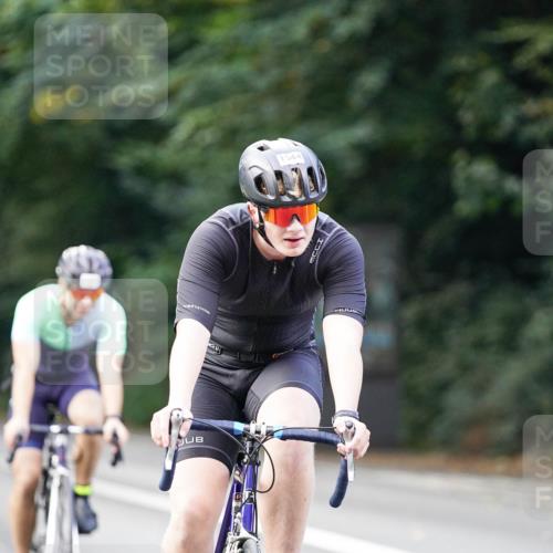 14.09.2025 - Stadtparktriathlon Michael Burmester http://msf.ph/oto/8905878 14.09.2025 13:17:37 Radfahren 1427, 1488, 1499, 1510, 1522, 1544 meine-sportfotos.de