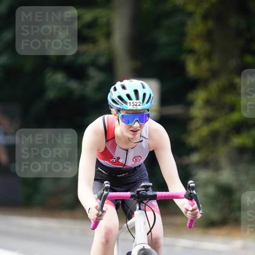 14.09.2025 - Stadtparktriathlon Michael Burmester http://msf.ph/oto/8905889 14.09.2025 13:17:44 Radfahren 1325, 1454, 1510, 1522, 1534 meine-sportfotos.de