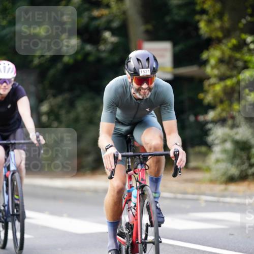 14.09.2025 - Stadtparktriathlon Michael Burmester http://msf.ph/oto/8905923 14.09.2025 13:18:33 Radfahren 1436, 1453, 1480, 1501, 1521, 1543, 1545 meine-sportfotos.de