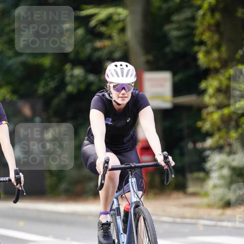 14.09.2025 - Stadtparktriathlon Michael Burmester http://msf.ph/oto/8905924 14.09.2025 13:18:34 Radfahren 1436, 1453, 1480, 1501, 1521, 1543, 1545 meine-sportfotos.de