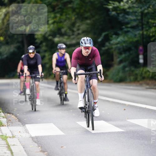 14.09.2025 - Stadtparktriathlon Michael Burmester http://msf.ph/oto/8905933 14.09.2025 13:18:48 Radfahren 1431, 1489, 1493, 1508, 1519, 1539 meine-sportfotos.de