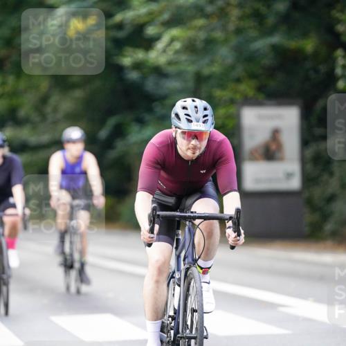 14.09.2025 - Stadtparktriathlon Michael Burmester http://msf.ph/oto/8905934 14.09.2025 13:18:49 Radfahren 1431, 1489, 1493, 1508, 1519, 1539 meine-sportfotos.de