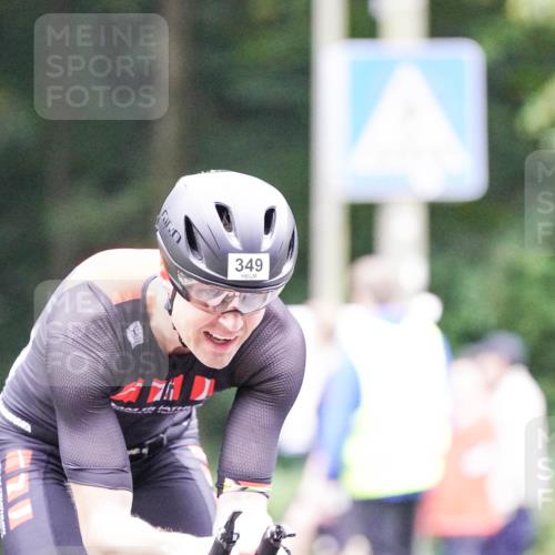 14.09.2025 - Stadtparktriathlon Michael Burmester http://msf.ph/oto/8905974 14.09.2025 09:03:25 Radfahren 322, 337, 349 meine-sportfotos.de