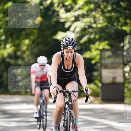 14.09.2025 - Stadtparktriathlon Michael Burmester http://msf.ph/oto/8905990 14.09.2025 13:19:44 Radfahren 1397, 1450, 1494, 1537, 1620 meine-sportfotos.de