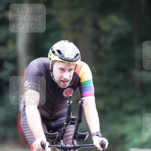 14.09.2025 - Stadtparktriathlon Michael Burmester http://msf.ph/oto/8906013 14.09.2025 09:04:11 Radfahren 319, 357, 369 meine-sportfotos.de