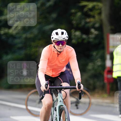 14.09.2025 - Stadtparktriathlon Michael Burmester http://msf.ph/oto/8906038 14.09.2025 13:20:06 Radfahren 1426, 1526, 1571 meine-sportfotos.de