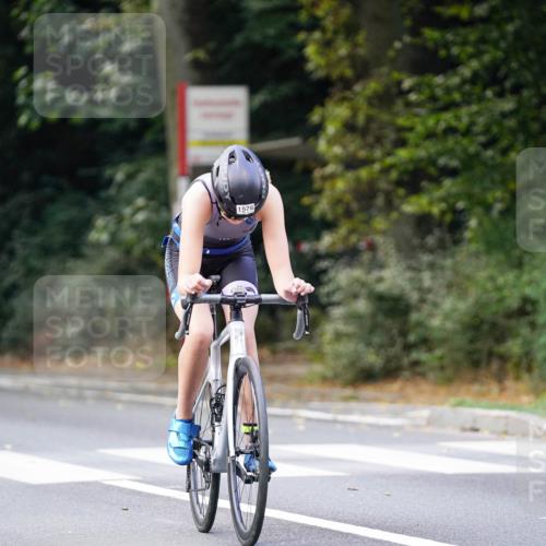 14.09.2025 - Stadtparktriathlon Michael Burmester http://msf.ph/oto/8906075 14.09.2025 13:20:33 Radfahren 1437, 1465, 1576 meine-sportfotos.de