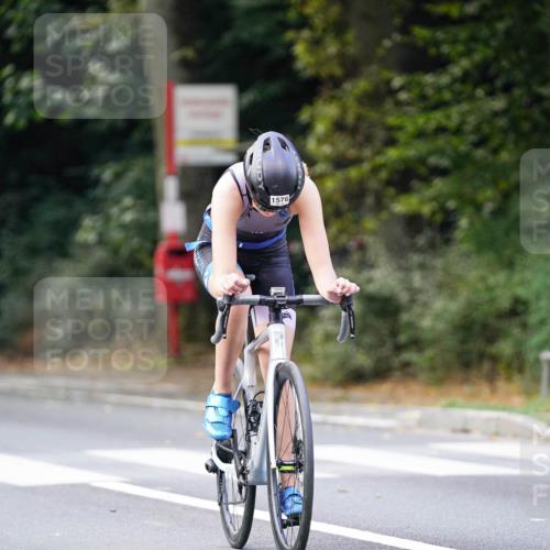14.09.2025 - Stadtparktriathlon Michael Burmester http://msf.ph/oto/8906077 14.09.2025 13:20:33 Radfahren 1437, 1465, 1576 meine-sportfotos.de
