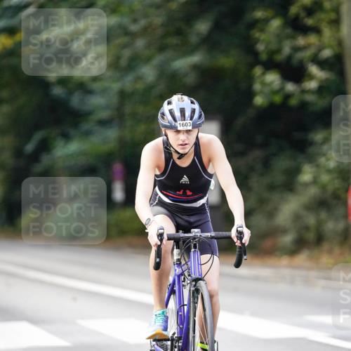 14.09.2025 - Stadtparktriathlon Michael Burmester http://msf.ph/oto/8906096 14.09.2025 13:20:44 Radfahren 1434, 1435, 1463, 1483, 1579, 1603 meine-sportfotos.de