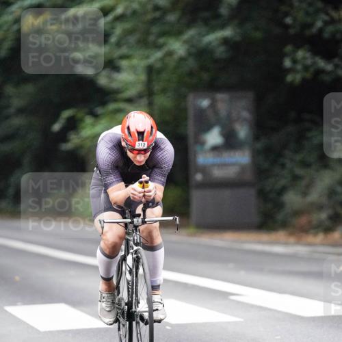14.09.2025 - Stadtparktriathlon Michael Burmester http://msf.ph/oto/8906112 14.09.2025 09:05:21 Radfahren 312, 355, 408, 416, 436 meine-sportfotos.de