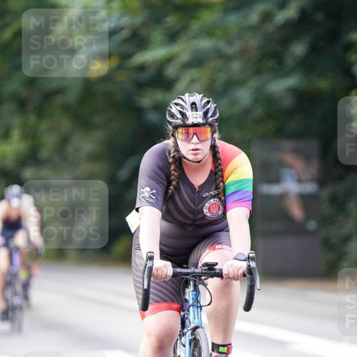 14.09.2025 - Stadtparktriathlon Michael Burmester http://msf.ph/oto/8906120 14.09.2025 13:20:57 Radfahren 1331, 1483, 1528, 1556, 1616, 1618 meine-sportfotos.de