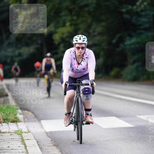 14.09.2025 - Stadtparktriathlon Michael Burmester http://msf.ph/oto/8906131 14.09.2025 13:21:01 Radfahren 1331, 1504, 1528, 1556, 1616, 1618 meine-sportfotos.de