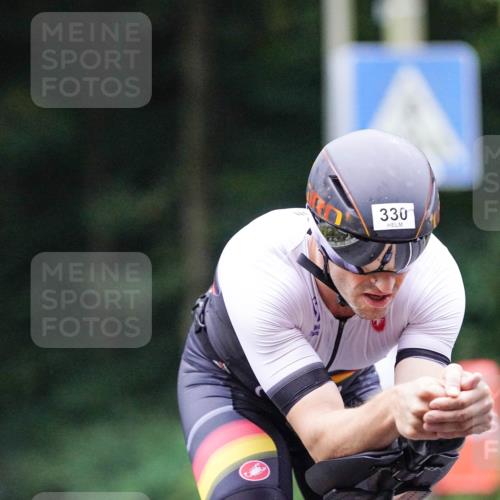 14.09.2025 - Stadtparktriathlon Michael Burmester http://msf.ph/oto/8906136 14.09.2025 09:05:42 Radfahren 310, 317, 327, 330, 394 meine-sportfotos.de