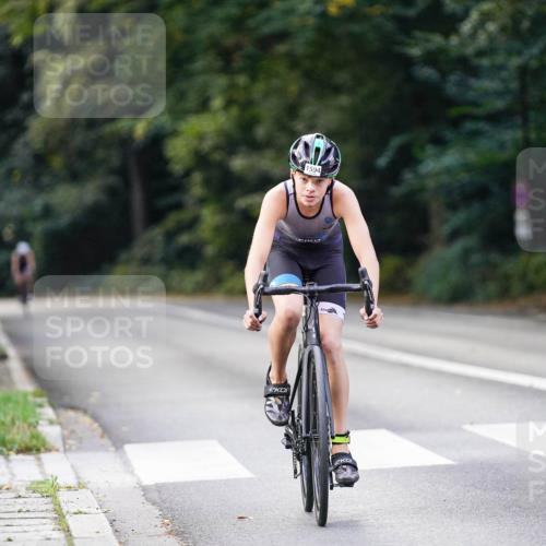 14.09.2025 - Stadtparktriathlon Michael Burmester http://msf.ph/oto/8906144 14.09.2025 13:21:09 Radfahren 1331, 1504, 1594, 1616 meine-sportfotos.de