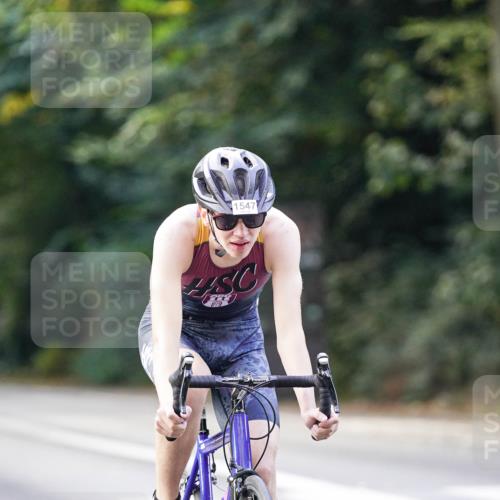14.09.2025 - Stadtparktriathlon Michael Burmester http://msf.ph/oto/8906162 14.09.2025 13:21:28 Radfahren 1547, 1578 meine-sportfotos.de