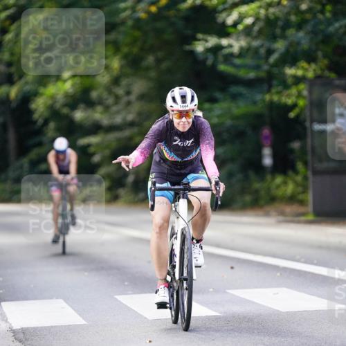 14.09.2025 - Stadtparktriathlon Michael Burmester http://msf.ph/oto/8906238 14.09.2025 13:22:19 Radfahren 1430, 1444, 1452, 1520, 1548, 1577 meine-sportfotos.de