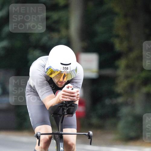 14.09.2025 - Stadtparktriathlon Michael Burmester http://msf.ph/oto/8906245 14.09.2025 09:07:25 Radfahren 358 meine-sportfotos.de
