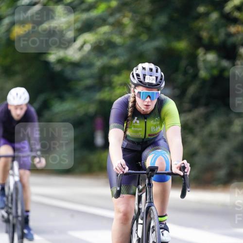 14.09.2025 - Stadtparktriathlon Michael Burmester http://msf.ph/oto/8906268 14.09.2025 13:22:31 Radfahren 1468, 1520, 1536, 1599, 1610 meine-sportfotos.de