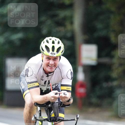 14.09.2025 - Stadtparktriathlon Michael Burmester http://msf.ph/oto/8906272 14.09.2025 09:07:48 Radfahren 324, 368, 380, 401, 404 meine-sportfotos.de