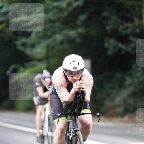14.09.2025 - Stadtparktriathlon Michael Burmester http://msf.ph/oto/8906276 14.09.2025 09:07:49 Radfahren 324, 368, 380, 401, 404 meine-sportfotos.de