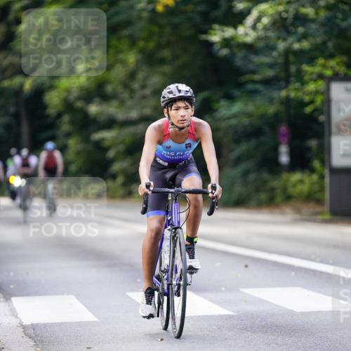 14.09.2025 - Stadtparktriathlon Michael Burmester http://msf.ph/oto/8906277 14.09.2025 13:22:35 Radfahren 1423, 1468, 1471, 1492, 1536, 1599, 1610 meine-sportfotos.de