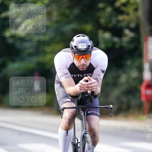 14.09.2025 - Stadtparktriathlon Michael Burmester http://msf.ph/oto/8906285 14.09.2025 13:22:41 Radfahren 1423, 1471, 1492, 1535, 1599 meine-sportfotos.de