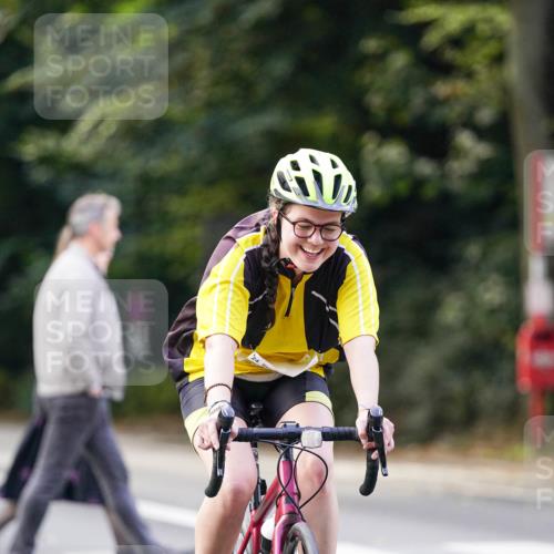 14.09.2025 - Stadtparktriathlon Michael Burmester http://msf.ph/oto/8906296 14.09.2025 13:22:46 Radfahren 1324, 1423, 1471, 1492, 1535 meine-sportfotos.de