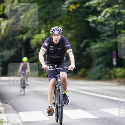 14.09.2025 - Stadtparktriathlon Michael Burmester http://msf.ph/oto/8906315 14.09.2025 13:23:02 Radfahren 1350, 1451, 1481, 1491, 1612 meine-sportfotos.de