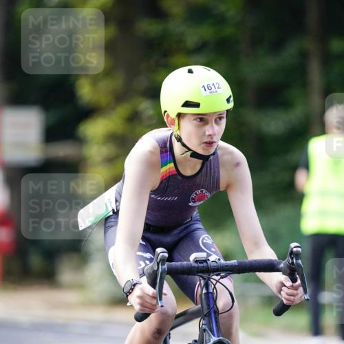 14.09.2025 - Stadtparktriathlon Michael Burmester http://msf.ph/oto/8906332 14.09.2025 13:23:06 Radfahren 1451, 1456, 1481, 1491, 1612 meine-sportfotos.de