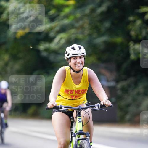 14.09.2025 - Stadtparktriathlon Michael Burmester http://msf.ph/oto/8906354 14.09.2025 13:23:17 Radfahren 1446, 1456, 1529, 1584 meine-sportfotos.de