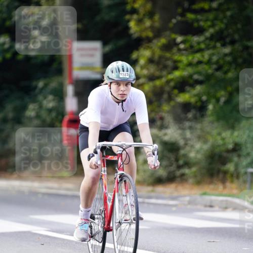 14.09.2025 - Stadtparktriathlon Michael Burmester http://msf.ph/oto/8906370 14.09.2025 13:23:25 Radfahren 1523, 1557, 1563, 1584 meine-sportfotos.de