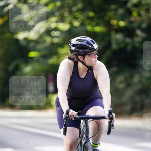 14.09.2025 - Stadtparktriathlon Michael Burmester http://msf.ph/oto/8906409 14.09.2025 13:23:58 Radfahren 1330, 1429 meine-sportfotos.de