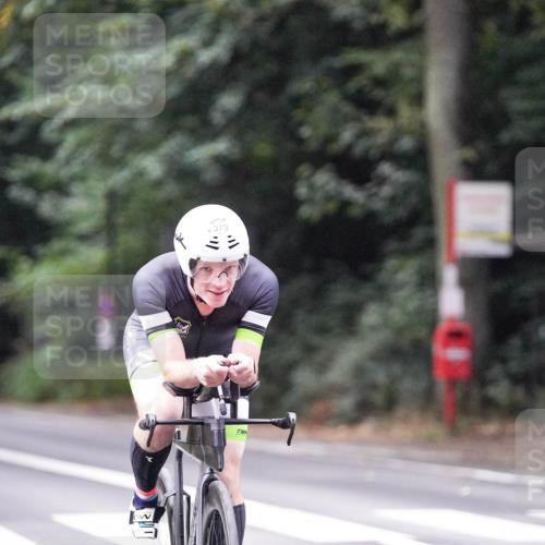 14.09.2025 - Stadtparktriathlon Michael Burmester http://msf.ph/oto/8906426 14.09.2025 09:09:22 Radfahren 337, 349, 354, 361, 376, 379, 398, 451 meine-sportfotos.de