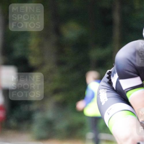 14.09.2025 - Stadtparktriathlon Michael Burmester http://msf.ph/oto/8906428 14.09.2025 09:09:22 Radfahren 337, 349, 354, 361, 376, 379, 398, 451 meine-sportfotos.de