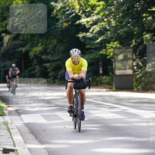 14.09.2025 - Stadtparktriathlon Michael Burmester http://msf.ph/oto/8906444 14.09.2025 13:24:22 Radfahren 1459, 1477, 1496, 1531 meine-sportfotos.de