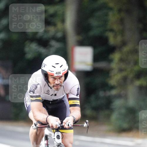 14.09.2025 - Stadtparktriathlon Michael Burmester http://msf.ph/oto/8906469 14.09.2025 09:09:52 Radfahren 406, 432 meine-sportfotos.de