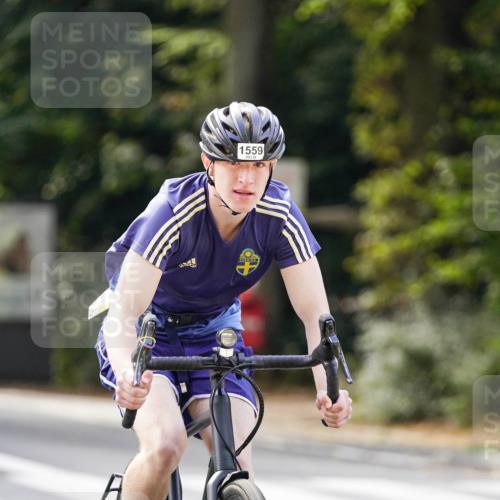 14.09.2025 - Stadtparktriathlon Michael Burmester http://msf.ph/oto/8906499 14.09.2025 13:24:54 Radfahren 1488, 1499, 1543, 1545, 1559, 1561, 1597 meine-sportfotos.de